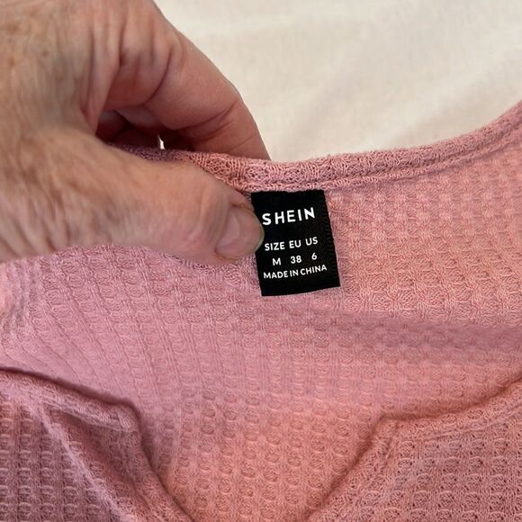 Shein sz M runs small dusty rose short romper elastic drawstring waist EUC - Picture 2 of 7